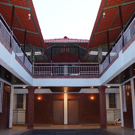 Vanvarsha Resort Chandoli Bagian luar foto