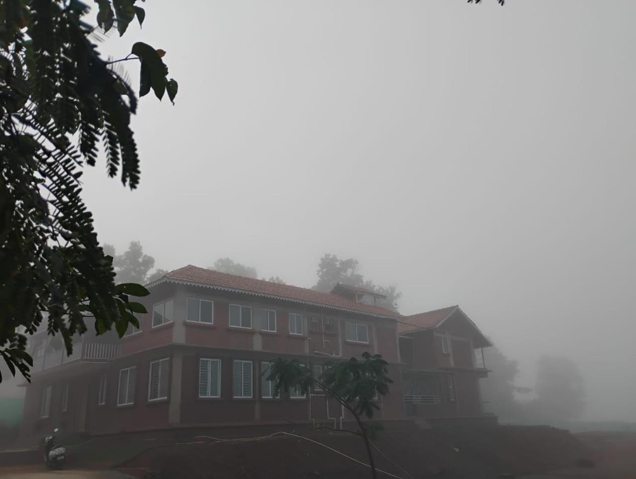 Vanvarsha Resort Chandoli Bagian luar foto